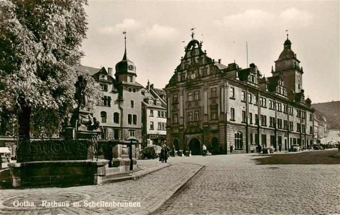 Gotha  Thueringen Rathaus mit Schellenbrunnen