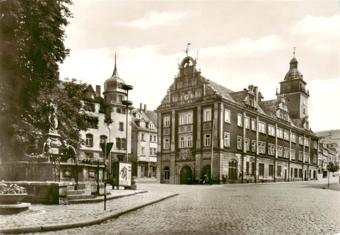 Gotha  Thueringen Rathaus mit Schellenbrunnen