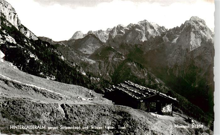 Hinterkaiseralm Ellmau Elmau Tirol AT Alpengasthof Pfandlhof mit Stripsenkopf un