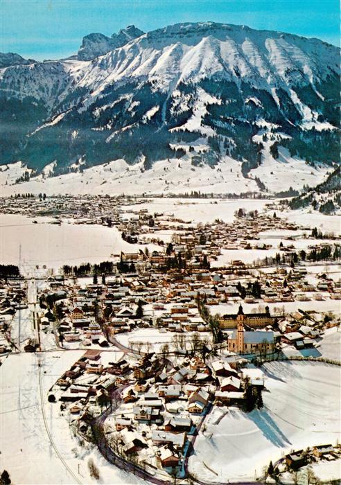 Pfronten Ostallgaeu Bayern mit Aggenstein und Breitenberg Fliegeraufnahme