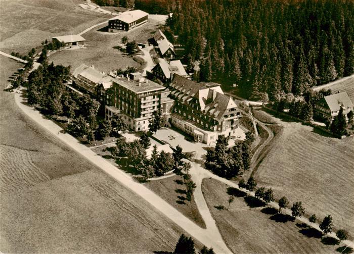 Feldberg 1450m Schwarzwald Hotel Feldberger Hof Fliegeraufnahme