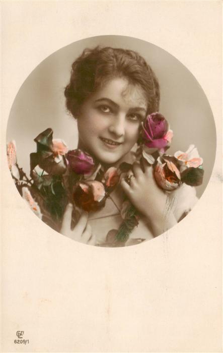 Foto GLCo Nr. Nr. 6209/1 Frau Portre Blumen