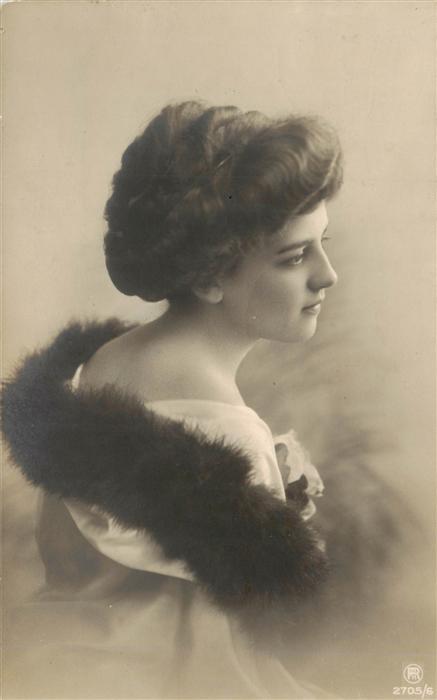 Foto RPH Nr. Nr. 2705/5 Frau