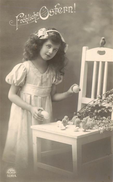 Foto RKL Nr. Nr. 5230/4 Froehlische Ostern Kind Eier Kuecken