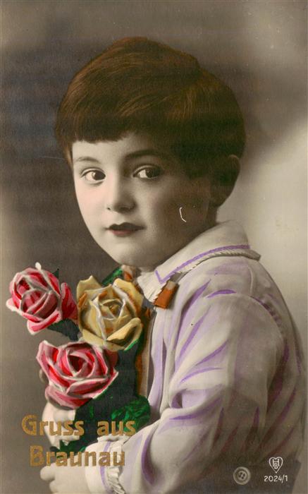 Foto HB Nr. Nr. 2024/1 Gruss aus Braunau Kind Blumen