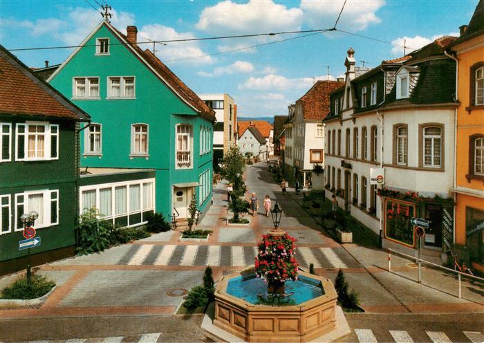 Bad Koenig Odenwald Blick in die Elisabethenstrasse Brunnen