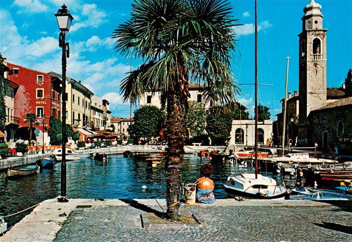 Lazise Lago di Garda IT Il Porto