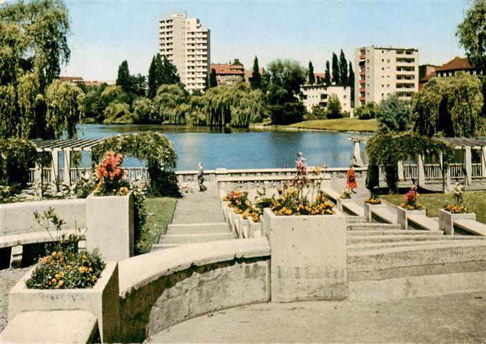 BERLIN  CITY Lietzensee mit Hochhaus