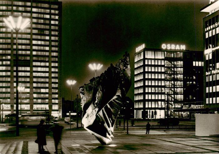 BERLIN  CITY Die Flamme Pronzeplastik