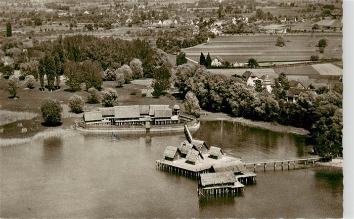 Unteruhldingen-Muehlhofen Bodensee Pfahlbauten Fliegeraufnahme