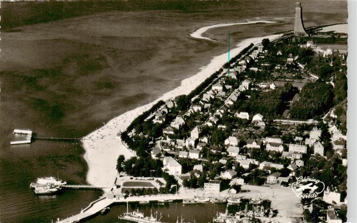 Laboe Fliegeraufnahme mit Marine Ehrenmal