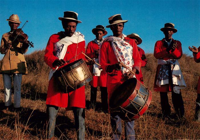 Antananarivo Tananarive Madagaskar Groupe de Mphita Gasy sut les hauts plateaux