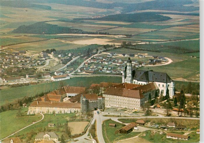 Neresheim Abtei Kirche und Kloster Fliegeraufnahme