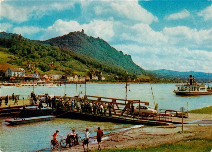Mehlem Godesberg Bonn Rheinpartie mit Faehre und Blick zum Drachenfels