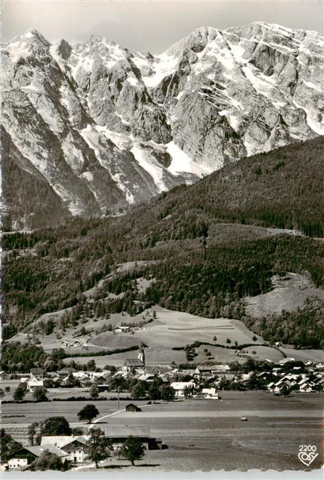 Kuchl Salzburg AT Fliegeraufnahme mit Hohem Goell