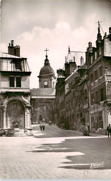 Besancon 25 Doubs Cathedrale St Jean et Porte Noire Place Victor Hugo
