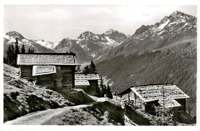 Davos GR Clavedeler Alp mit Mittagshorn Plattenhorn Hoch Ducan Aelplihorn und Le
