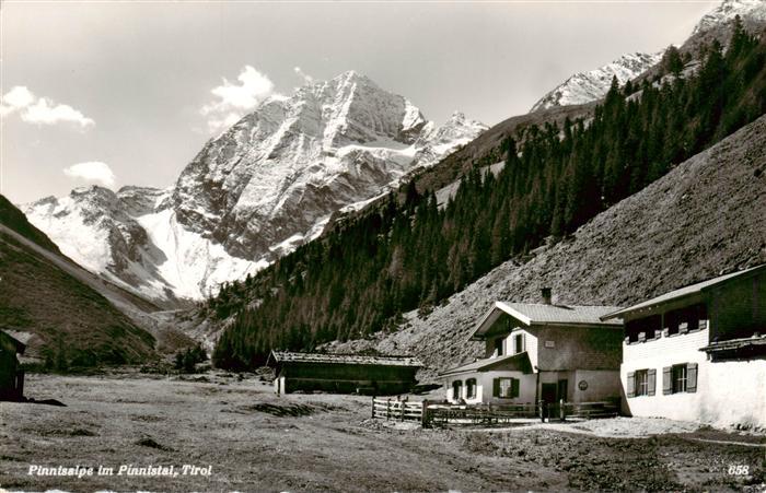 Pinnisalm 1559m Stubaital AT im Pinnistal