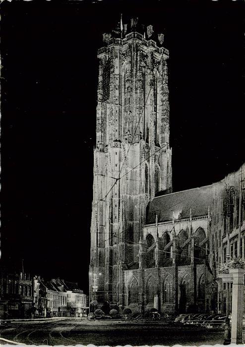 Mechelen  Malines Belgie Verlicht St Romboutskerk
