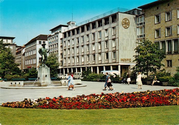 BIELEFELD  CITY Altstaedter Kirchplatz mit Leineweber Denkmal