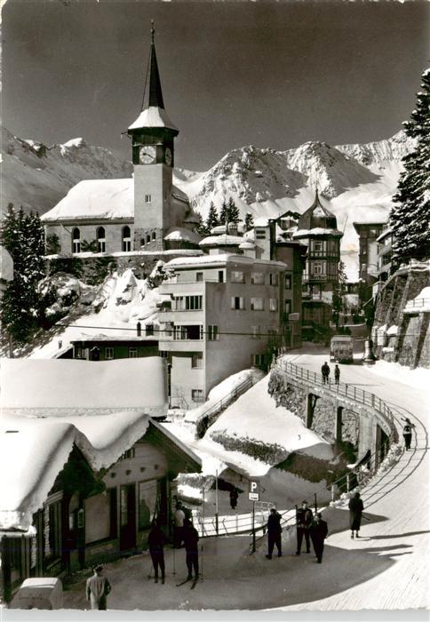 Arosa GR Ortspartie mit Kirche