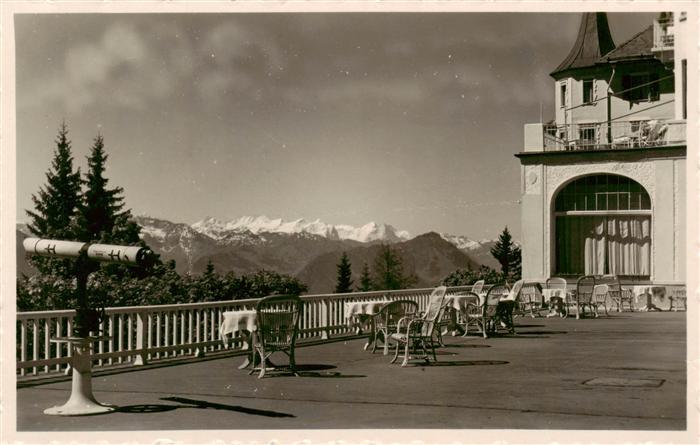 Rigi Kaltbad Terrasse Grand Hotel mit Berneralpen