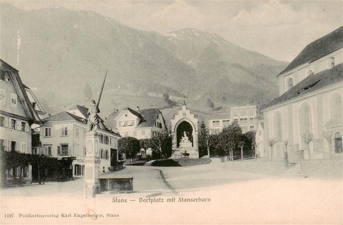 Stans NW Dorfplatz mit Stanserhorn
