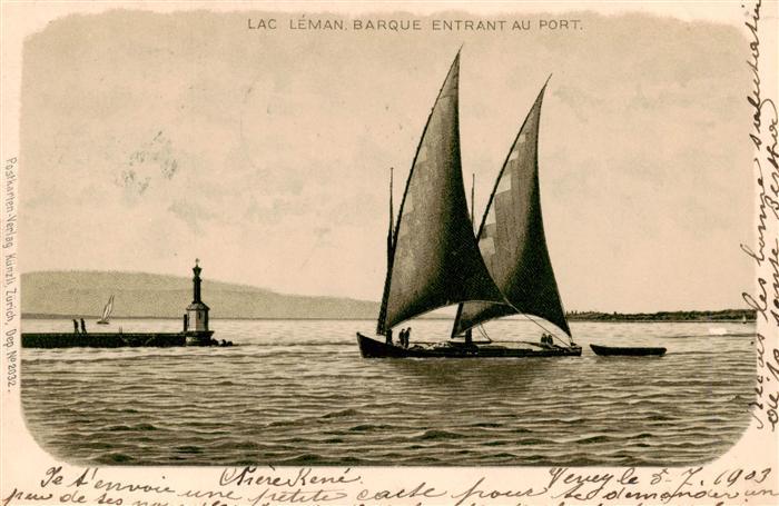 Vevey VD Lac Leman Barque entrant au Port