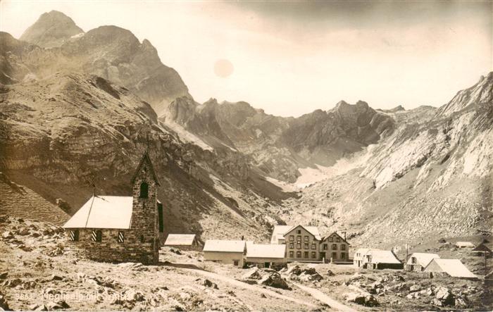 Meglisalp 1520m Altmann AR mit Kirche und Saentis