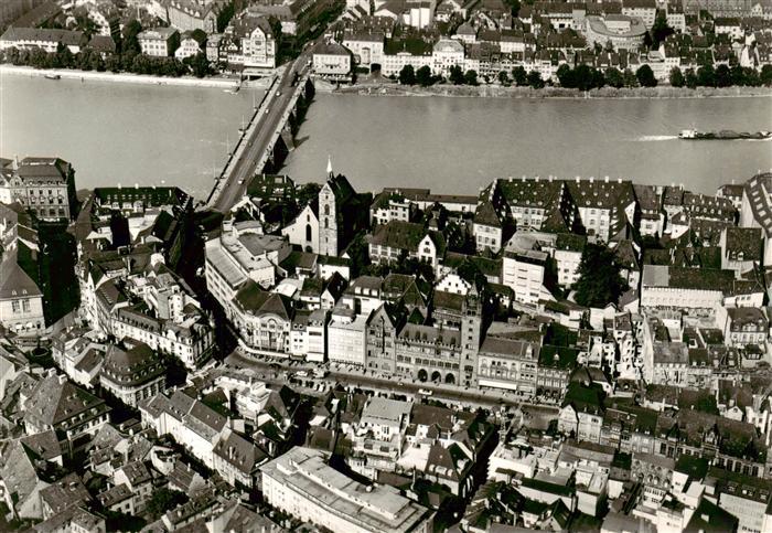 Basel BS Fliegeraufnahme mit Rathaus