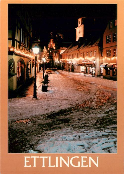 Ettlingen Stadtzentrum zur Weihnachtszeit unter Beleuchtung Nachtaufnahme