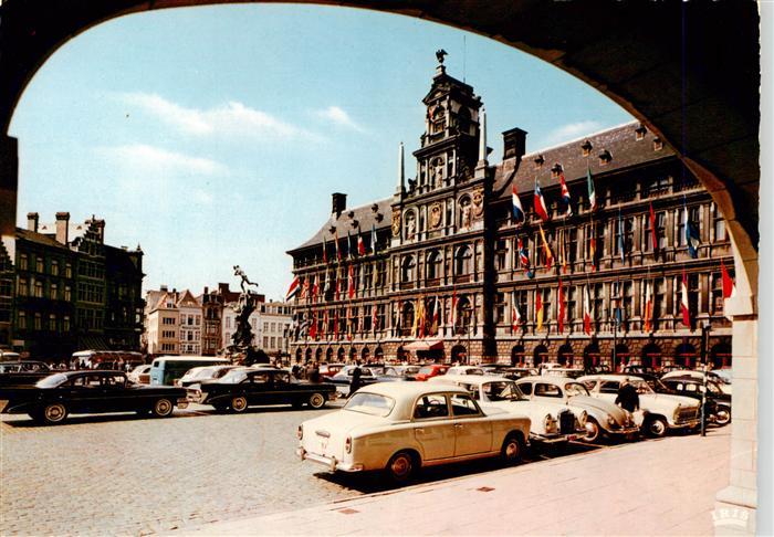 Anvers Antwerpen Hotel de Ville Grand Place et Monument Brabo