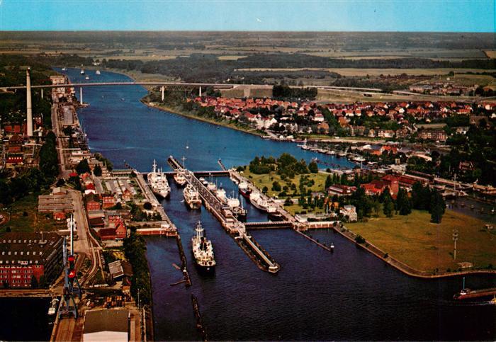 Holtenau Kiel Holtenauer Schleusen mit Hochbruecken