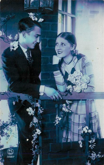 Foto PC Paris Nr. Nr. 3387 Liebespaar Balkon