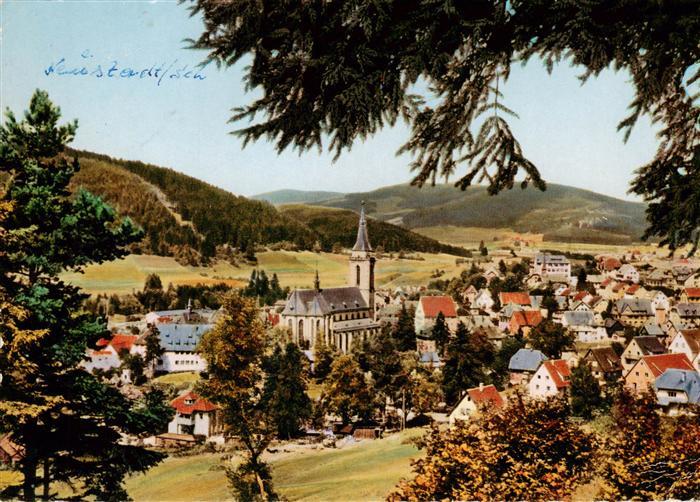 Titisee-Neustadt Panorama mit Kirche