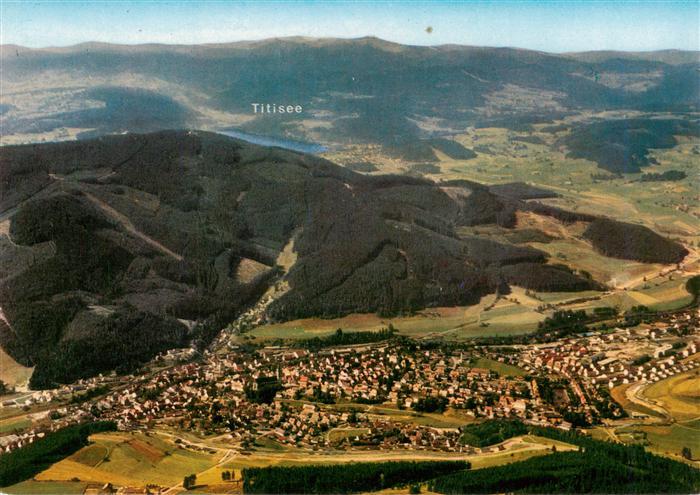 Titisee-Neustadt Fliegeraufnahme mit Titisee