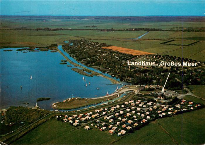 Suedbrookmerland Aurich Niedersachsen Fliegeraufnahme mit Landhaus Grosses Meer