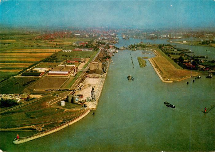 Emden  Ostfriesland Aussenbecken Fliegeraufnahme