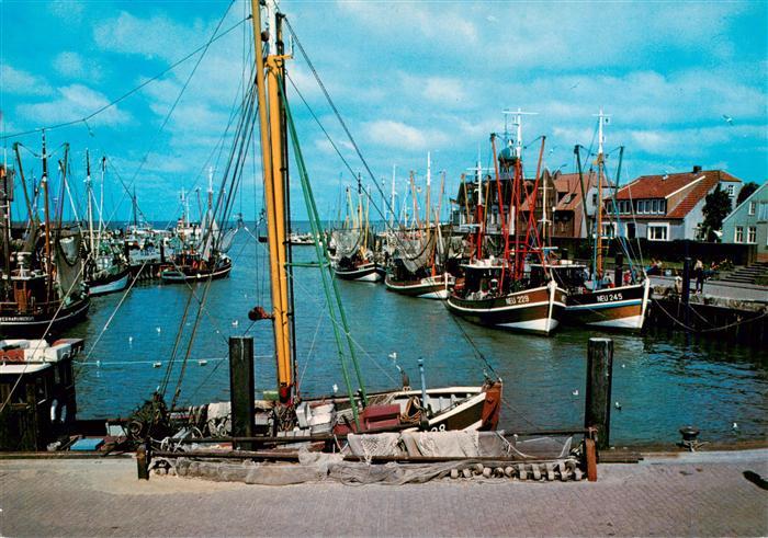 Neuharlingersiel Fischerhafen