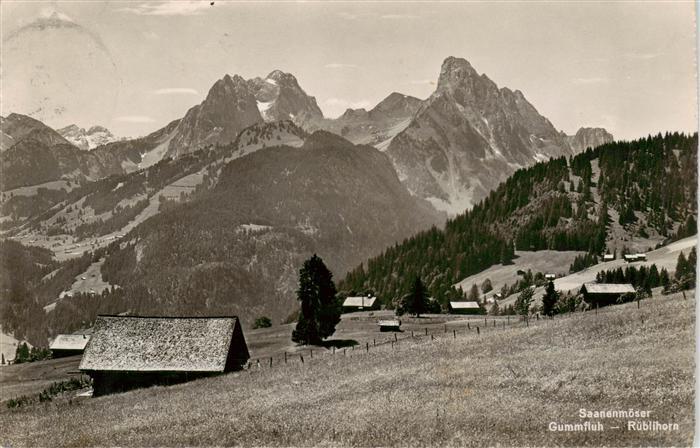 Saanenmoeser BE Panorama mit Gummfluh und Rueblihorn Berner Alpen