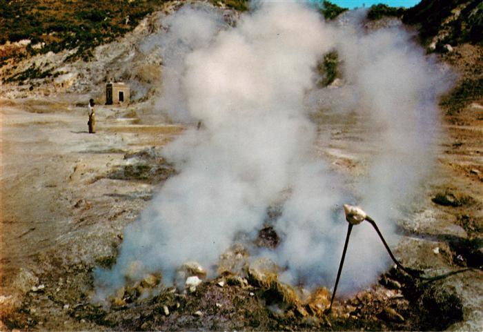 Pozzuoli Napoli IT Vulcano Solfatara nuovo soffione Vulkan