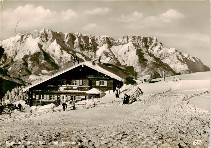 BERCHTESGADEN Bayern Rossfeldskihuette mit Untersberg Wintersportplatz Alpen