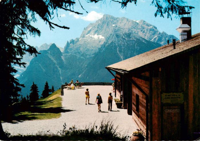 Hirschkaser 1400m Berchtesgaden mit Hochkalter Bergstation der Hirscheck Sesselb