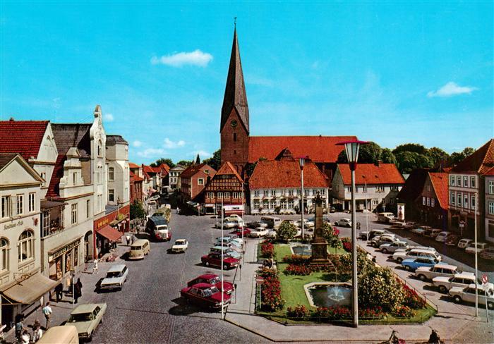 Eutin Schleswig-Holstein Marktplatz mit Kirche