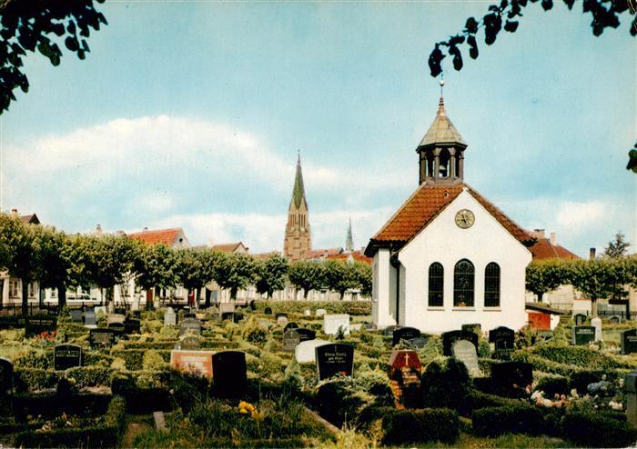 Schleswig Holstein Holmer Friedhof mit Kapelle