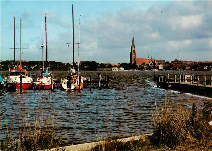 Schleswig Holstein Blick von Haddeby ueber die Schlei zum Dom