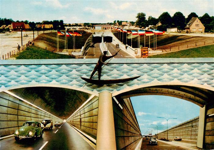 Rendsburg Schleswig-Holstein Strassentunnel unter dem Nord-Ostsee-Kanal