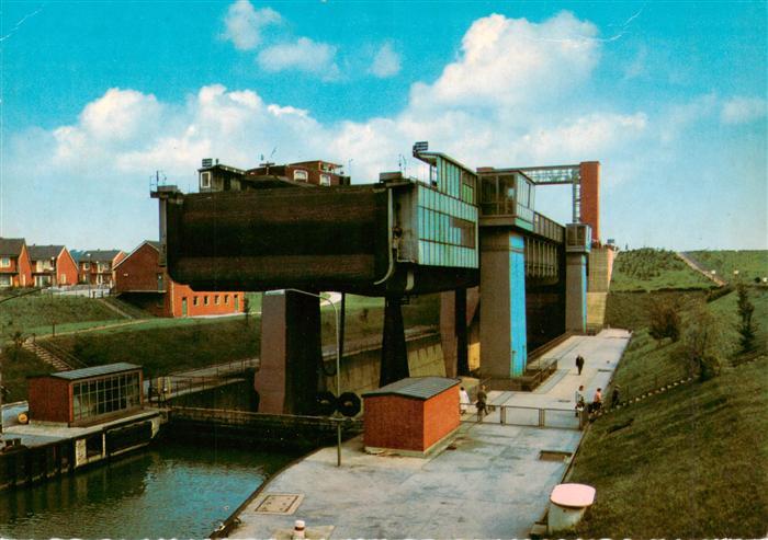 Waltrop Recklinghausen NRW Schiffshebewerk Henrichenburg Groesstes Hebewerk Euro