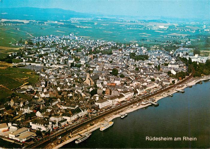 Ruedesheim am Rhein Fliegeraufnahme