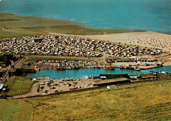 Harlesiel Wittmund Anleger und Campingplatz am Badestrand